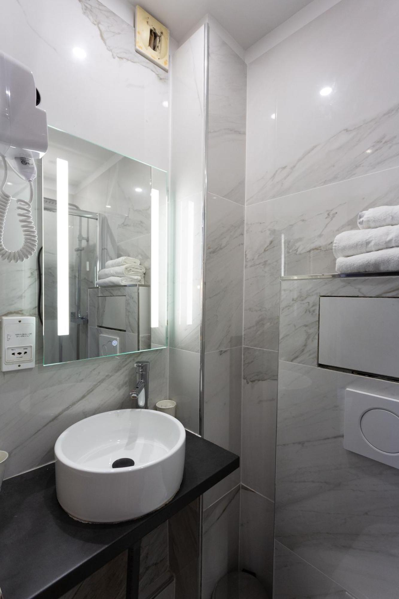 Leonard De Vinci Ii Et Studio Hotel *